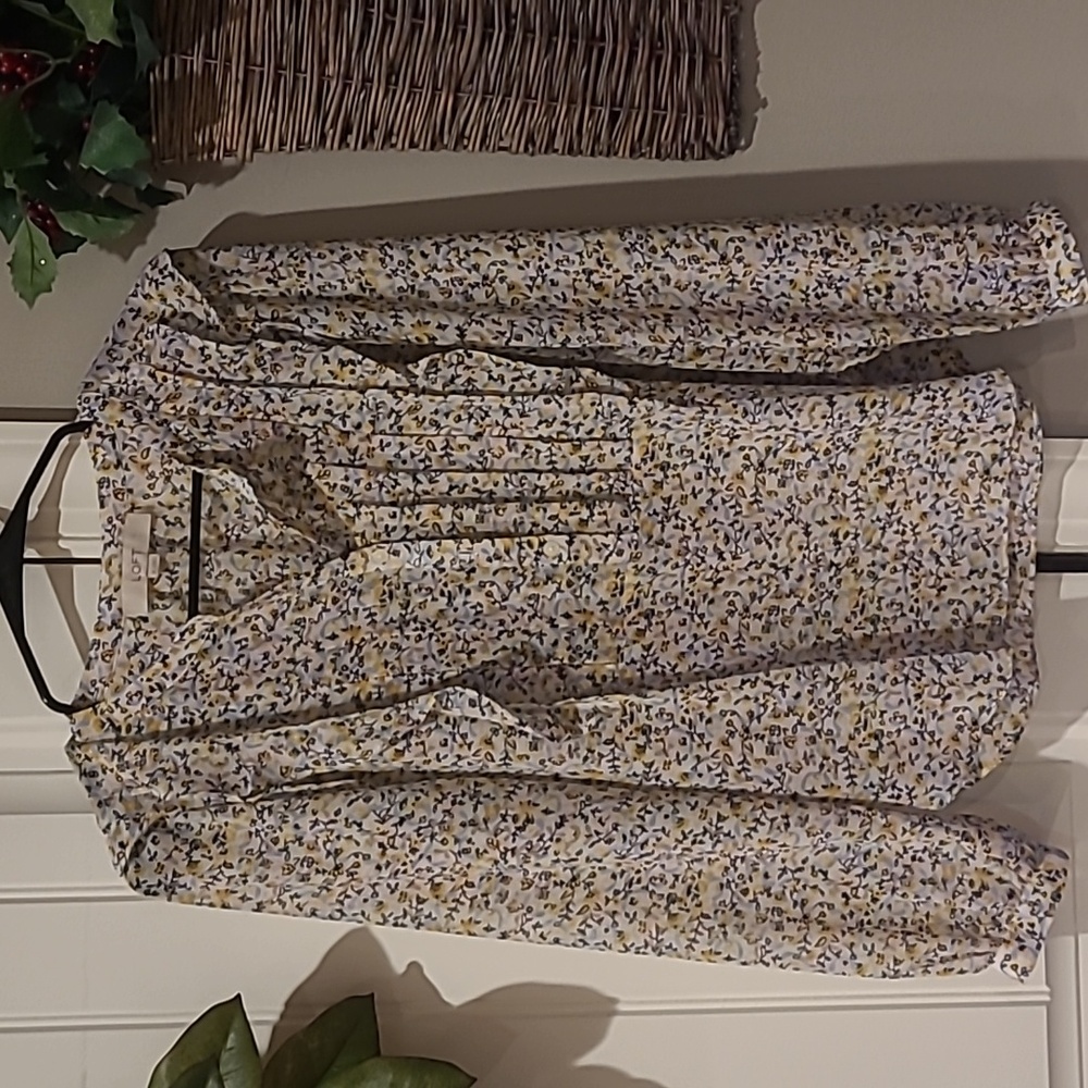 Ann Taylor Floral Ruffle Blouse XS NWOT
